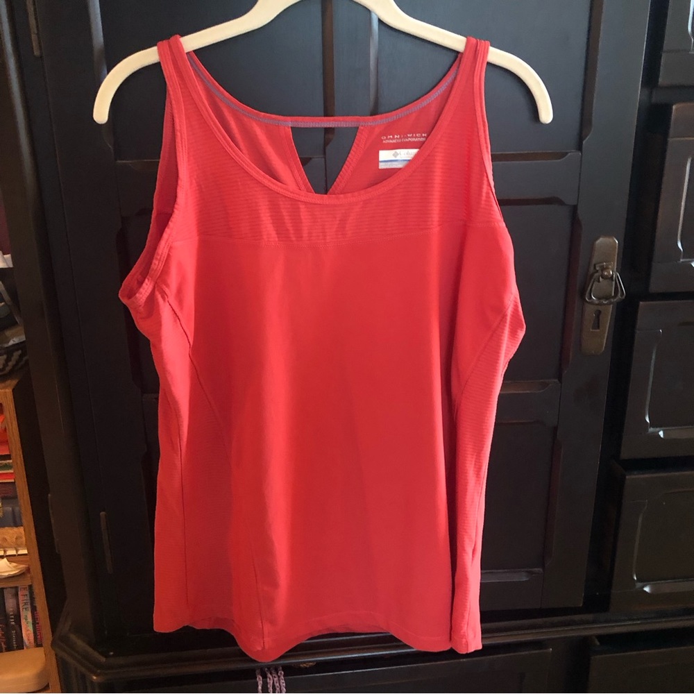 Columbia Omni-Wick tank top - excellent condition